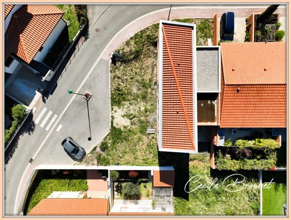 Maison d’architecte hors d’eau à personnaliser – 4 pièces – 123 m² – Terrain 347 m² piscinable – Céret 66400