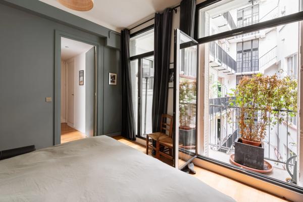 Appartement Paris 6 e - SÈVRES-BABYLONE