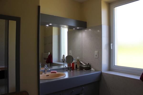 Longère à vendre avec dépendance sur un terrain de 4256m², 5 pièces VEZINS (49)