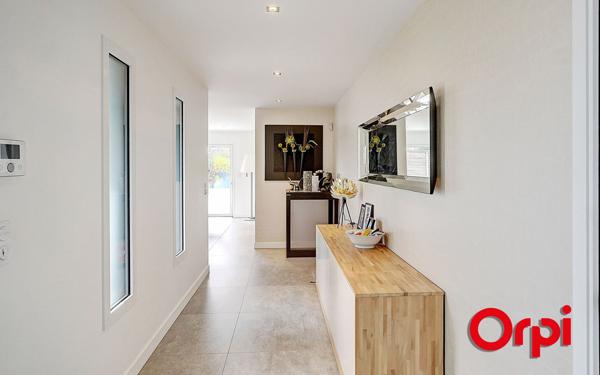 Maison à vendre    4 pièces • 127 m2 Cailloux-sur-Fontaines