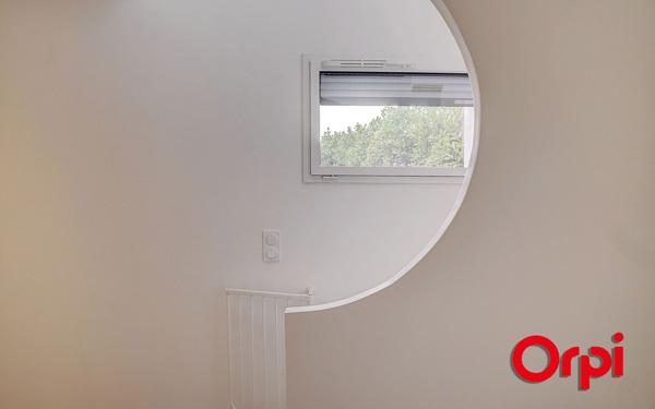 Maison à vendre    4 pièces • 127 m2 Cailloux-sur-Fontaines