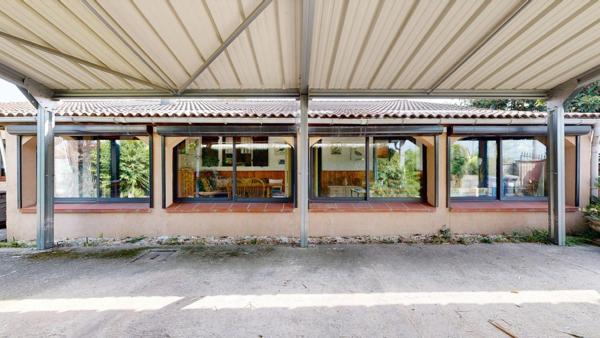 Un bijou à sublimer, plain-pied au fort potentiel!