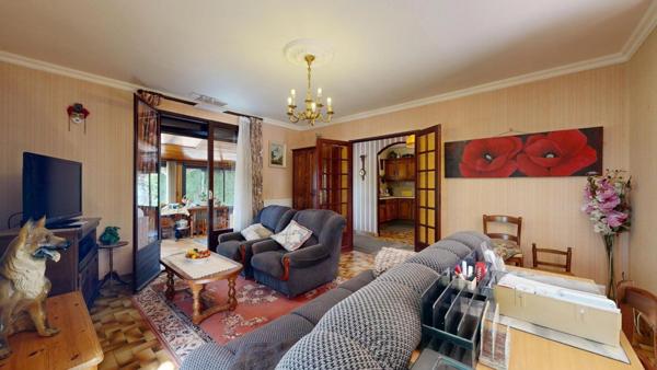 Un bijou à sublimer, plain-pied au fort potentiel!