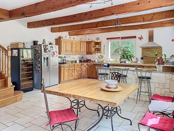 BELLE PROPRIETE FAMILIALE ... Evenos Le Broussan