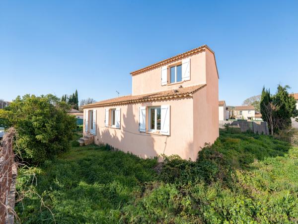 Peyrolles-en-Provence (13860) Maison T6 110m2 terrain de 500m2