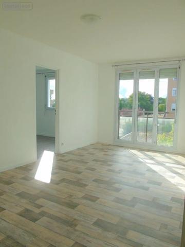 Location - Appartement Avallon 89200 2 pièces 64 m 2