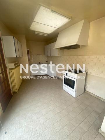 Belle maison de charme située à Noyen Sur Sarthe, axe Sablé/Le Mans - Gare SNCF