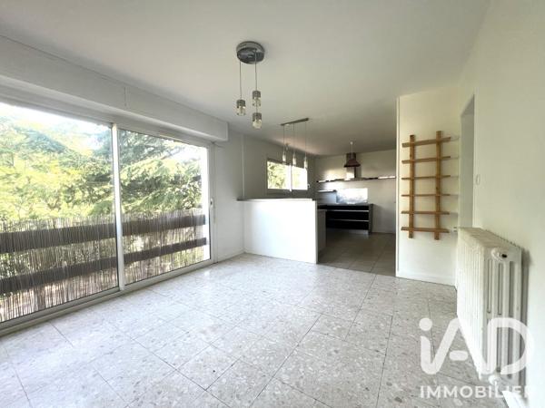 Maison à vendre 7 pièces 217 m² Saint-Pierre-du-Mont
