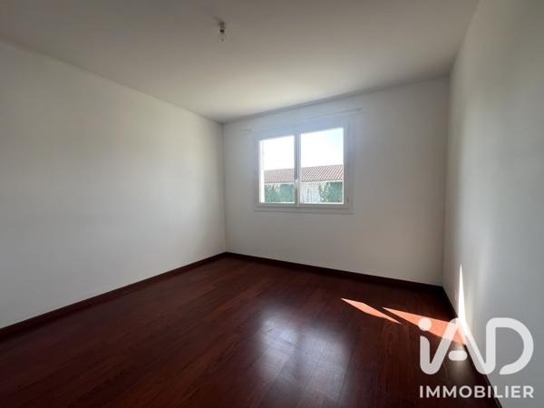 Maison à vendre 7 pièces 217 m² Saint-Pierre-du-Mont