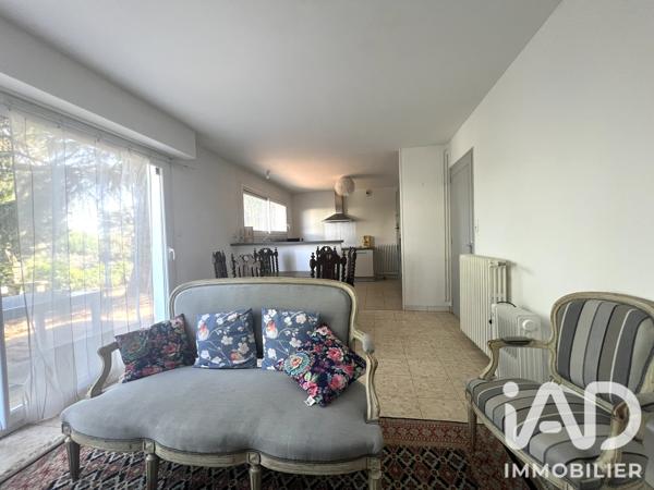Maison à vendre 7 pièces 217 m² Saint-Pierre-du-Mont