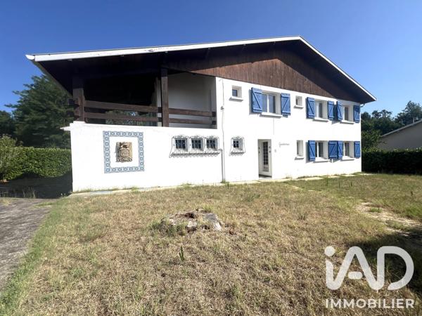 Maison à vendre 7 pièces 217 m² Saint-Pierre-du-Mont