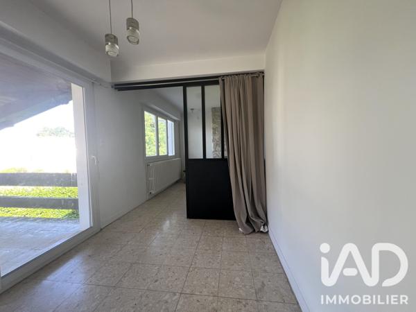 Maison à vendre 7 pièces 217 m² Saint-Pierre-du-Mont
