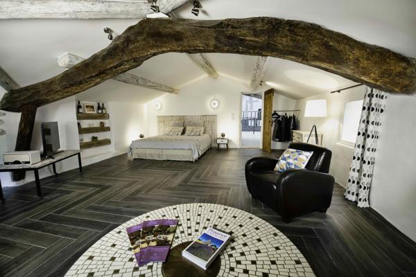 L'Isle-sur-la-Sorgue (84800) PROPRIETE 350 M 2