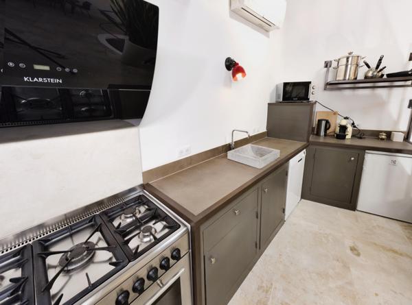 L'Isle-sur-la-Sorgue (84800) PROPRIETE 350 M 2