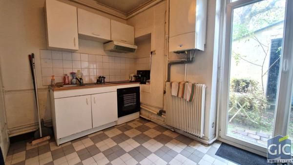 Maison louée Rive Droite 2 chambres courette, Caen 14000