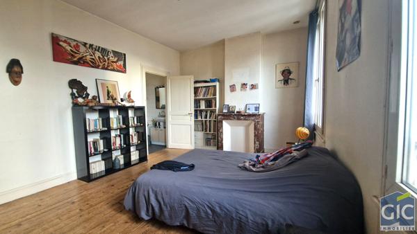 Maison louée Rive Droite 2 chambres courette, Caen 14000