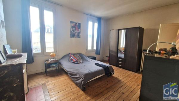Maison louée Rive Droite 2 chambres courette, Caen 14000
