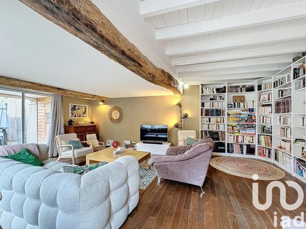 Maison de ville 7 pièces de 157 m² à Le Vernet (03200)