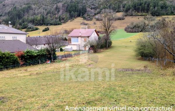 Terrain à Batir de 1 350 m²