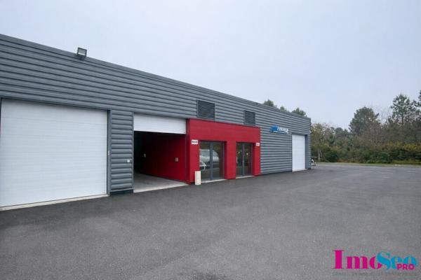 ENTREPOT à VENDRE