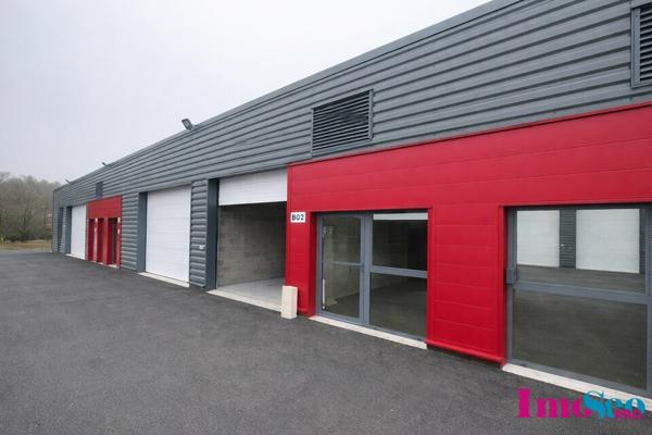 ENTREPOT à VENDRE