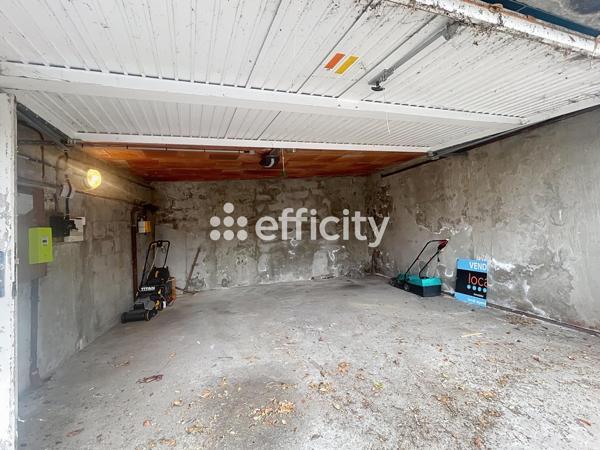 Maison 9 pièces - 233 m² Exclusivité efficity