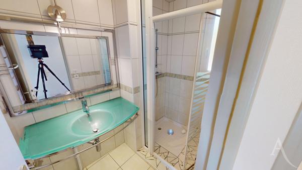 Maison de 117m2 Habitables trois chambres quartier Saint Christophe