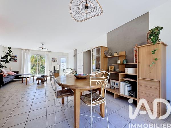 Maison à vendre 5 pièces 99 m² Mauves-sur-Loire