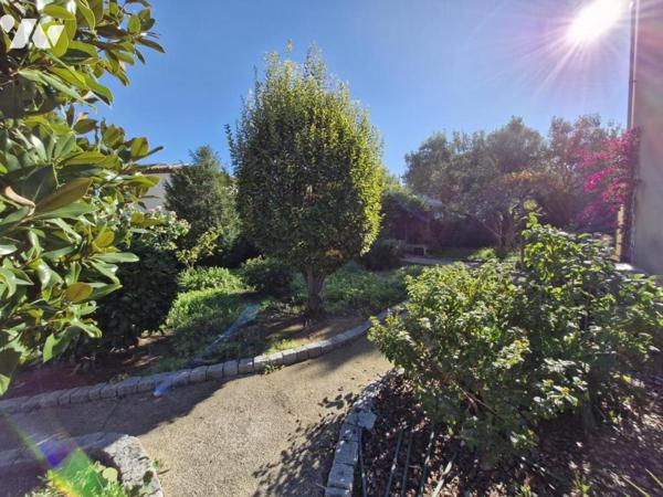 Maison T4 + Bureau + Grand garage