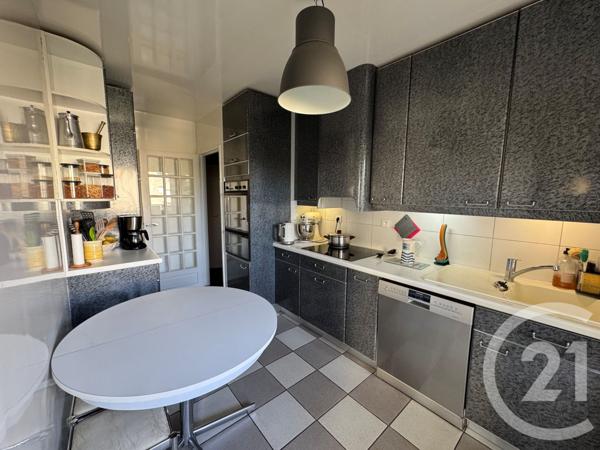 Appartement F5 à vendre  5 pièces - 99,04 m2 ARPAJON - 91
