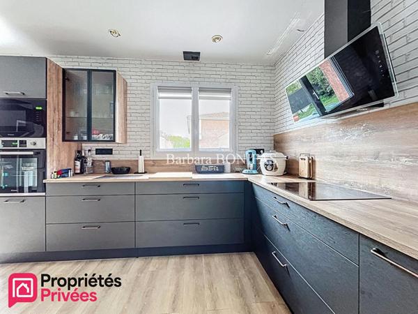 Maison Saint Sulpice La Pointe 7 pièces 143 m2