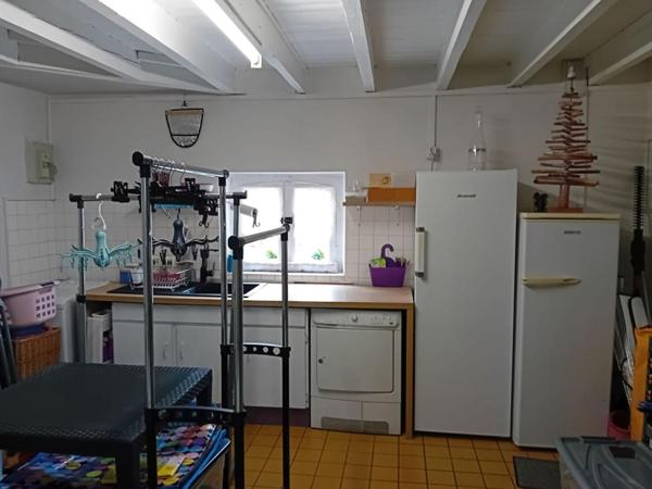 Maison  7 pièce(s) 199 m2 garage puits