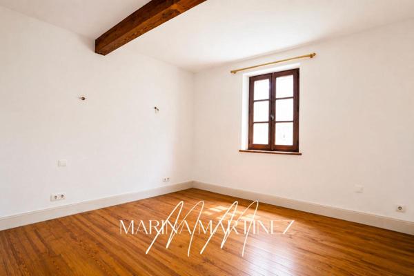 Maison en pierre rénovée avec dépendance de 120 m² et parc arboré de 3 500 m² ? Villeneuve-la-Comptal