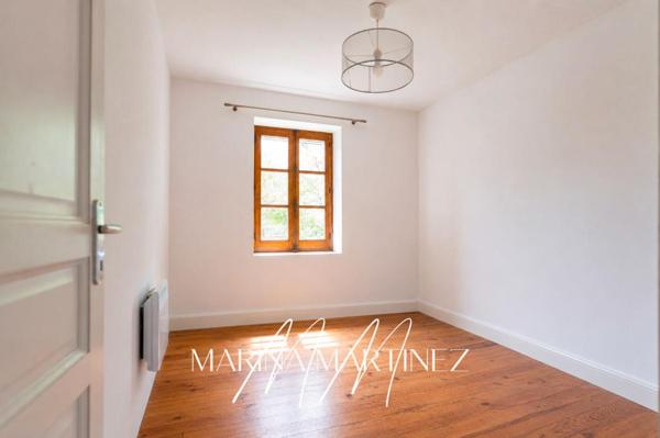 Maison en pierre rénovée avec dépendance de 120 m² et parc arboré de 3 500 m² ? Villeneuve-la-Comptal