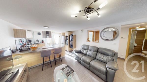 Appartement F3 à vendre  5 pièces - 103,45 m2 VALDAHON - 25