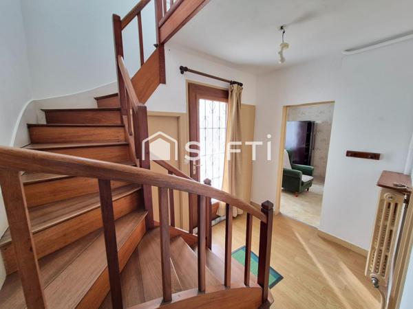 PAVILLON 3 chambres +Jardin +Garage +Préau +Cave