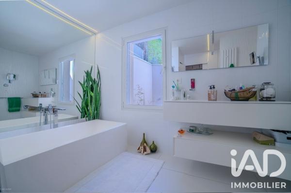 Maison à vendre 6 pièces 145 m² Nantes