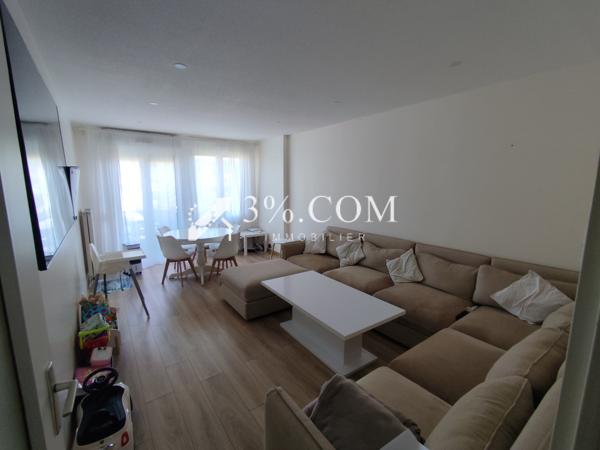 Appartement
                                                                                                                                                                                                                                                                                                                        4 pièce(s)                                                                                                                                                                                                          3 chambre(s)                                                                                                                                                                                                          84.5  m²