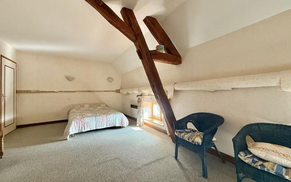 Maison à vendre    6 pièces • 142,12 m2 Athée