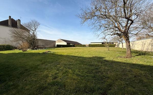 Maison à vendre    6 pièces • 142,12 m2 Athée