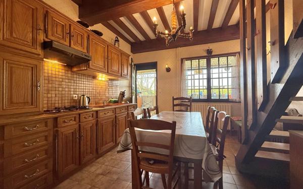 Maison à vendre    6 pièces • 142,12 m2 Athée