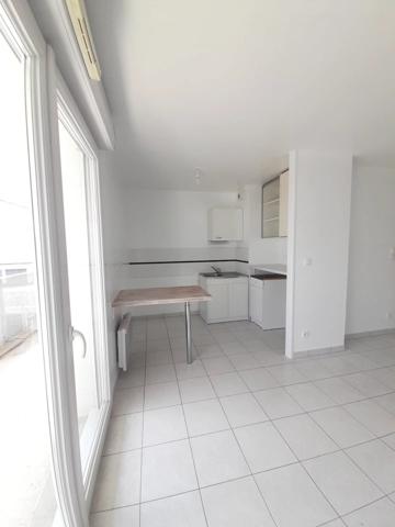 Vente                                                      Appartement
                        
                     3 pièces                      56 m2                     à Bouguenais