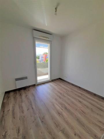 Vente                                                      Appartement
                        
                     3 pièces                      56 m2                     à Bouguenais