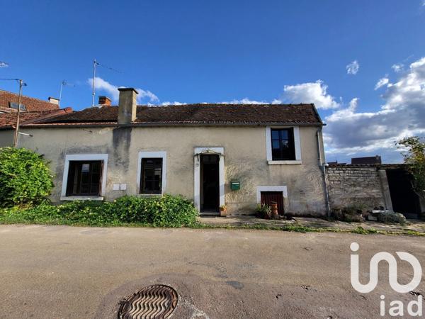 Maison de village 3 pièces de 63 m² à Ancy-le-Franc (89160)
