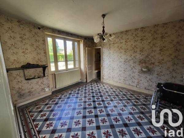 Maison de village 3 pièces de 63 m² à Ancy-le-Franc (89160)