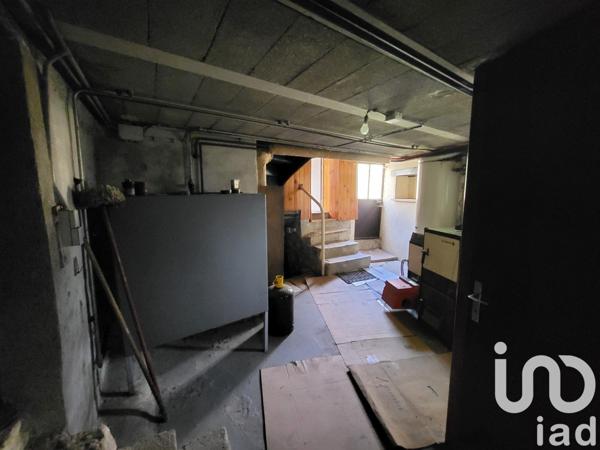 Maison de village 3 pièces de 63 m² à Ancy-le-Franc (89160)