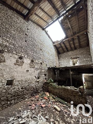 Maison à vendre 4 pièces 140 m² Saint-Hilaire-de-Villefranche