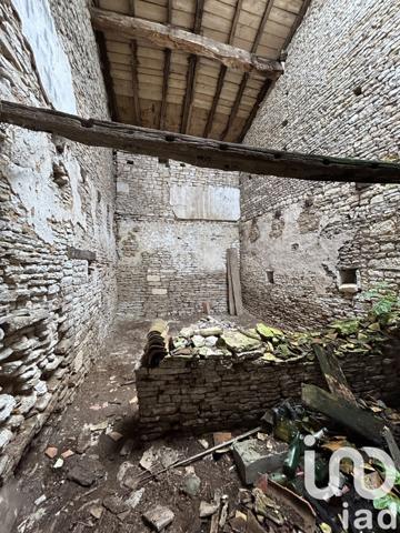 Maison à vendre 4 pièces 140 m² Saint-Hilaire-de-Villefranche