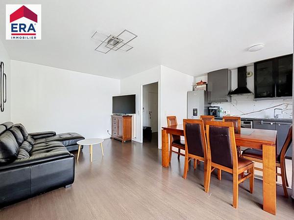Appartement 3 pièces de 70 m² avec balcon - Résidence récente et sécurisée