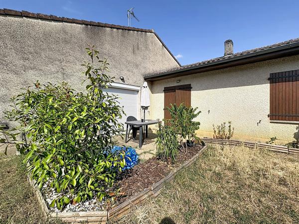 Maison plain-pied 4 chambres avec jardin à louer à Barbaste